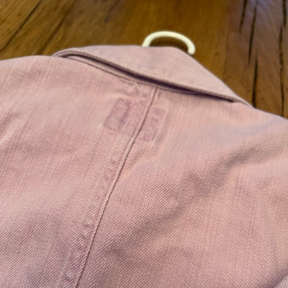 GAP. Size M. (Girls). Lilac button up denim jacket. Excellent condition - Picture 7 of 9